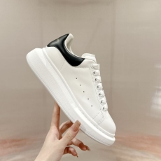 Alexander Mcqueen Low Shoes